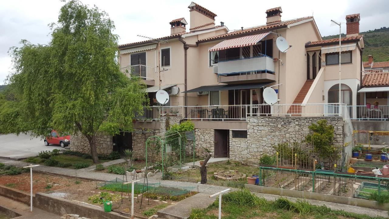 Apartman Ema 4+2 Koromačno 외부 사진