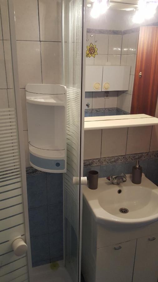 Apartman Ema 4+2 Koromačno 외부 사진