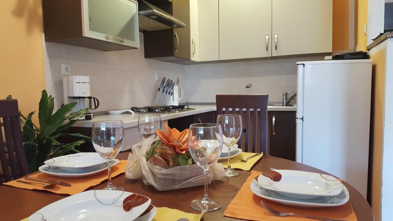 Apartman Ema 4+2 Koromačno 외부 사진